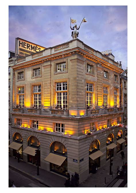 vetrina hermes|hermes paris st honore.